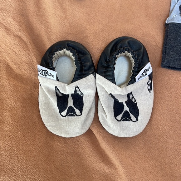 Bundle : French Bulldog prints Hoodie and slipper for Baby - Picture 5 of 6